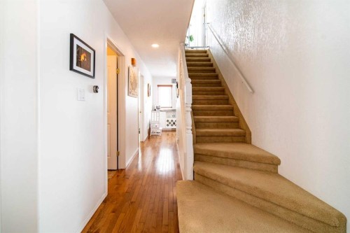 921 22 Street, Wainwright, AB - Indoor Photo Showing Other Room