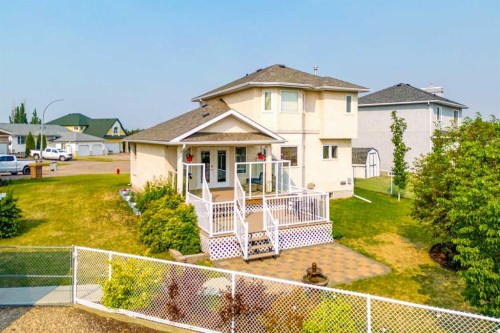 921 22 Street, Wainwright, AB - Outdoor