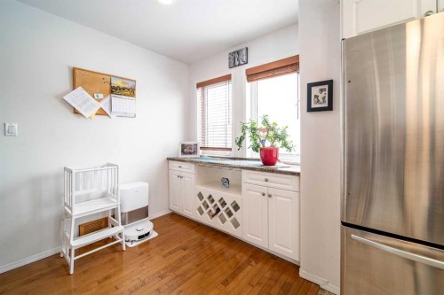 921 22 Street, Wainwright, AB - Indoor