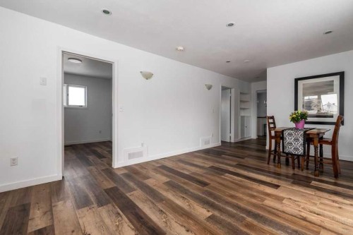 4504 49 Street, Lloydminster, SK - Indoor
