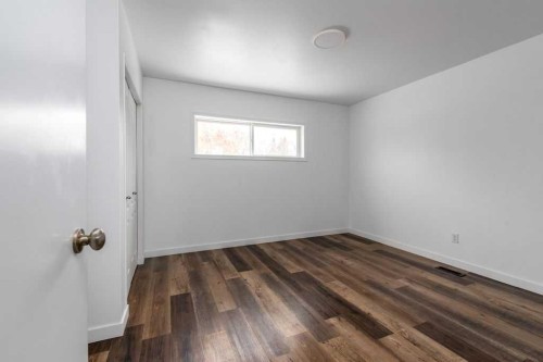 4504 49 Street, Lloydminster, SK - Indoor Photo Showing Other Room