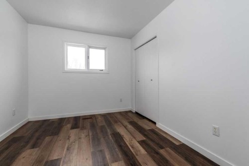 4504 49 Street, Lloydminster, SK - Indoor Photo Showing Other Room