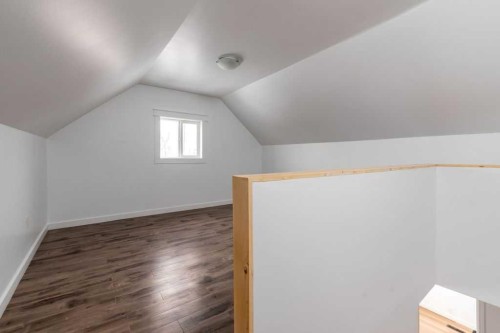 4504 49 Street, Lloydminster, SK - Indoor Photo Showing Other Room