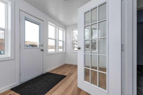 4504 49 Street, Lloydminster, SK - Indoor Photo Showing Other Room