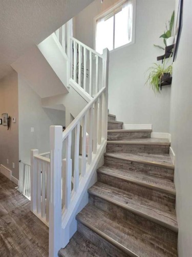 908 8 Avenue, Wainwright, AB - Indoor Photo Showing Other Room