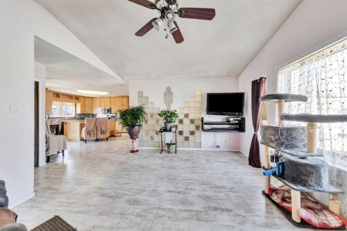 117 2 Avenue West, Marshall, SK 