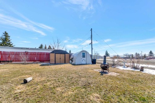 117 2 Avenue West, Marshall, SK 