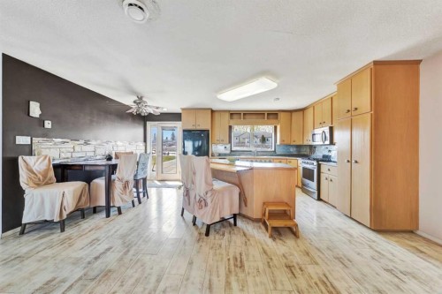 117 2 Avenue West, Marshall, SK 