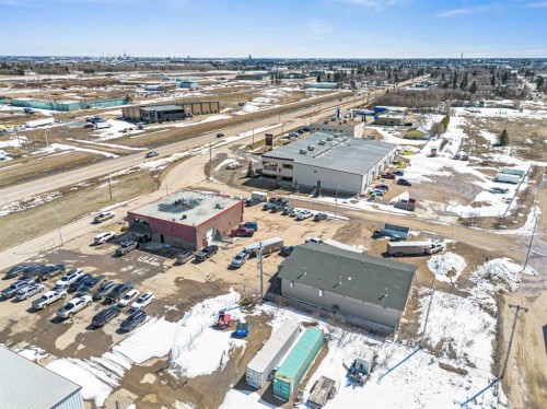 6002 50 Avenue, Lloydminster, AB 