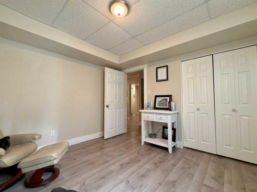 830 6 Avenue, Wainwright, AB - Indoor