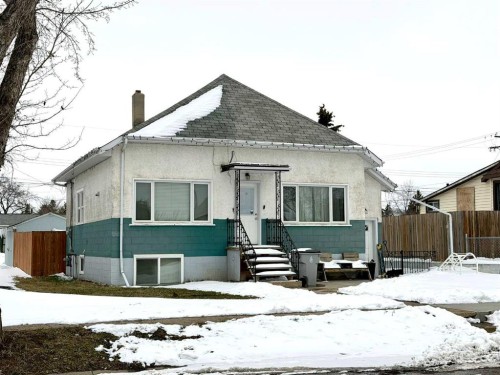 830 6 Avenue, Wainwright, AB - Outdoor