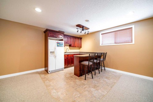 2521 10 Avenue, Wainwright, AB - Indoor