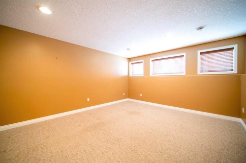 2521 10 Avenue, Wainwright, AB - Indoor Photo Showing Other Room
