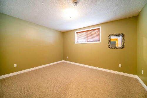 2521 10 Avenue, Wainwright, AB - Indoor Photo Showing Other Room