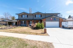 3003 51B Avenue Lloydminster, AB T9V 1M1