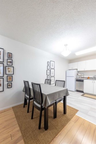 10-5538 49 Avenue, Lloydminster, SK - Indoor