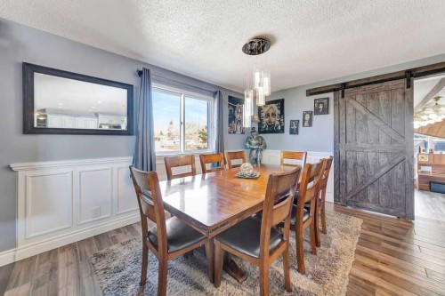 1206 1 Avenue, Wainwright, AB - Indoor Photo Showing Dining Room