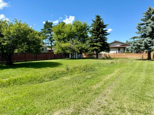 1958 5 Avenue, Wainwright, AB 
