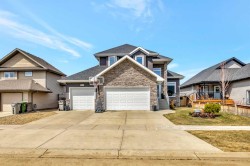 2010 56 Avenue Lloydminster, AB T9V 3M4