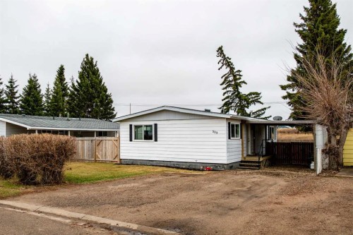 509 2 Avenue Crescent, Wainwright, AB - Outdoor