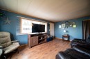 509 2 Avenue Crescent, Wainwright, AB  - Indoor Photo Showing Living Room 