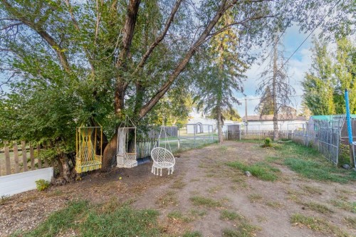 117 2 Street West, Lashburn, SK - Outdoor