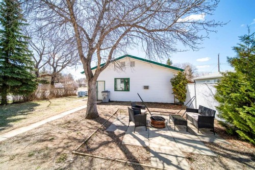 737 9 Avenue, Wainwright, AB - Outdoor With Deck Patio Veranda