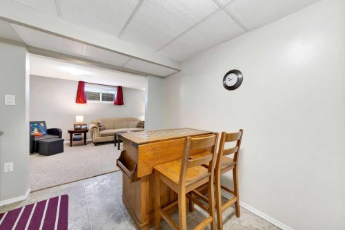 2901 51B Avenue, Lloydminster, AB - Indoor