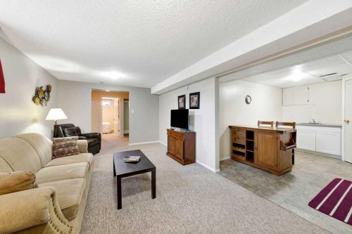 2901 51B Avenue, Lloydminster, AB - Indoor