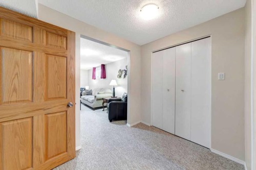 2901 51B Avenue, Lloydminster, AB - Indoor