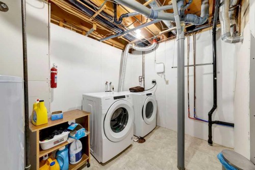 2901 51B Avenue, Lloydminster, AB - Indoor Photo Showing Laundry Room