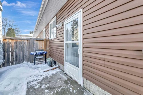 2901 51B Avenue, Lloydminster, AB - Outdoor With Exterior