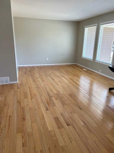 2901 51B Avenue, Lloydminster, AB - Indoor Photo Showing Other Room