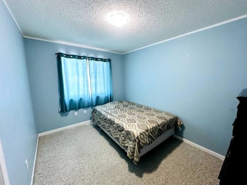 1105 19 Street, Wainwright, AB - Indoor Photo Showing Bedroom