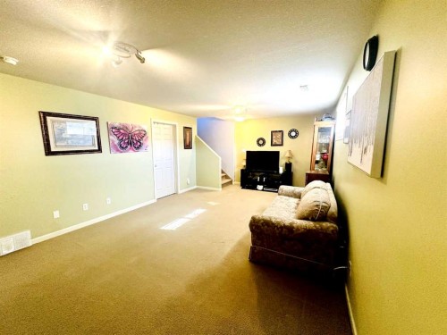 1105 19 Street, Wainwright, AB - Indoor