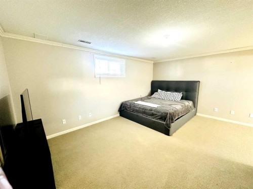 1105 19 Street, Wainwright, AB - Indoor Photo Showing Bedroom