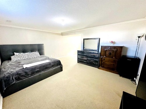1105 19 Street, Wainwright, AB - Indoor Photo Showing Bedroom