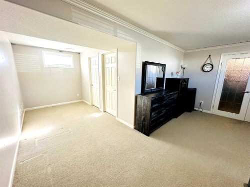 1105 19 Street, Wainwright, AB - Indoor