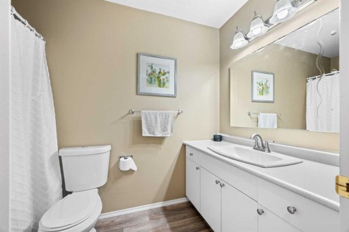 3409 61 Avenue, Lloydminster, AB - Indoor Photo Showing Bathroom