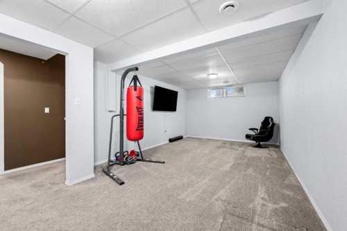 3409 61 Avenue, Lloydminster, AB - Indoor