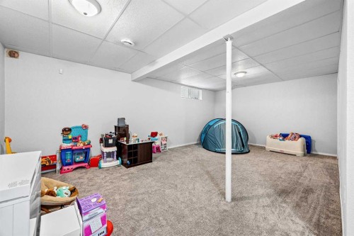 3409 61 Avenue, Lloydminster, AB - Indoor