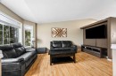 3409 61 Avenue, Lloydminster, AB  - Indoor Photo Showing Living Room 
