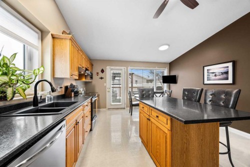 3409 61 Avenue, Lloydminster, AB - Indoor Photo Showing Kitchen With Double Sink
