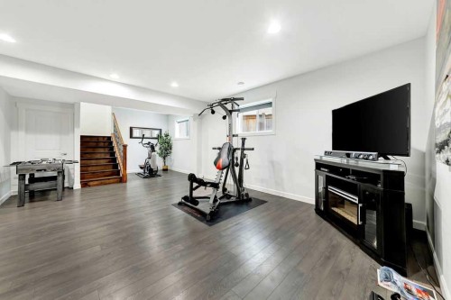 1703 56 Avenue, Lloydminster, AB - Indoor Photo Showing Gym Room