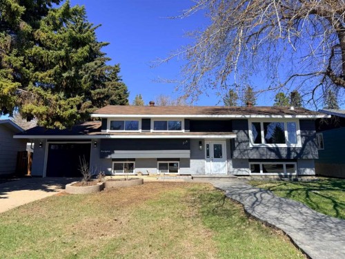318 5 Avenue  Wainwright, AB T9W 1A7
