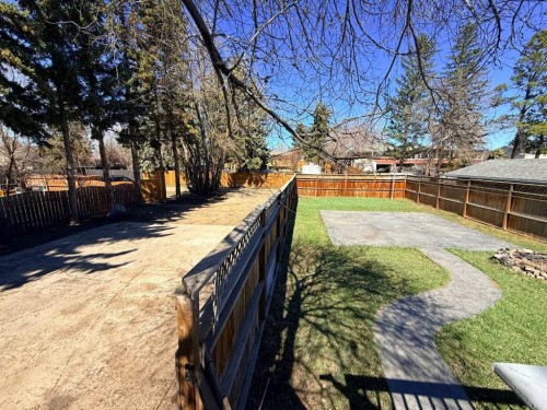 318 5 Avenue, Wainwright, AB - Outdoor