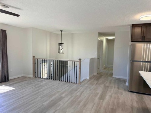 318 5 Avenue, Wainwright, AB - Indoor