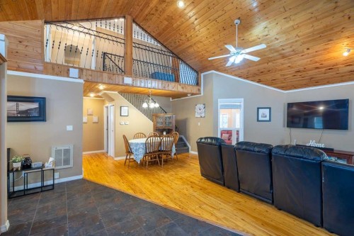 1103 Marblo Place, Brightsand Lake, SK - Indoor