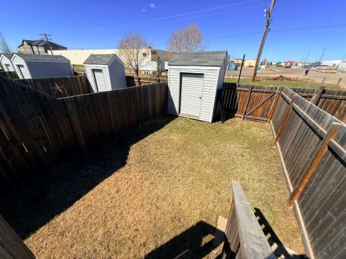 2820 12 Avenue, Wainwright, AB - Outdoor