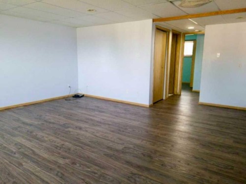 702 10 Avenue, Wainwright, AB - Indoor Photo Showing Other Room